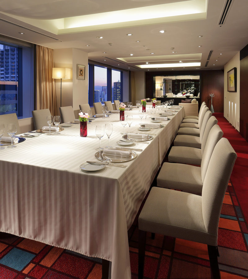 A PRIVATE SALON Scarlet Room - Park hotel tokyo