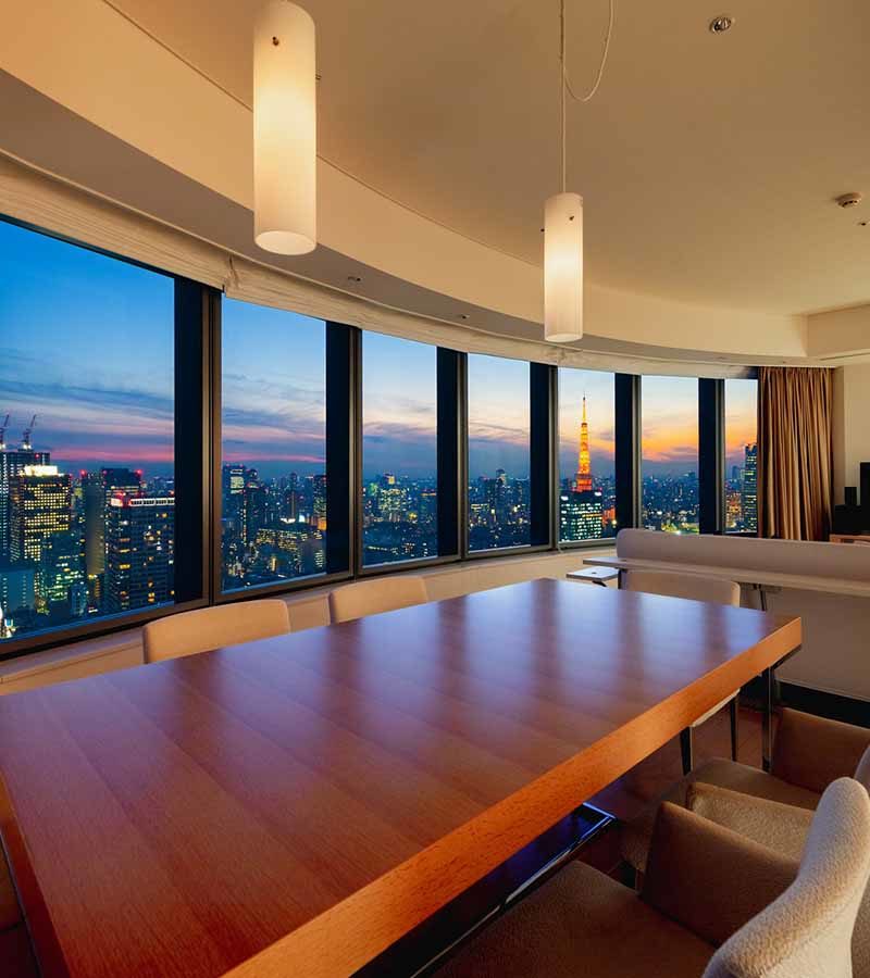 The art piece in the Park suite is turned into a work by 