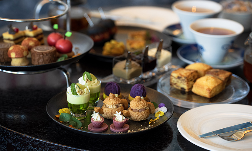 afternoontea_artcoloursdining_eric_parkhoteltokyo_202409 _830x500 (1)