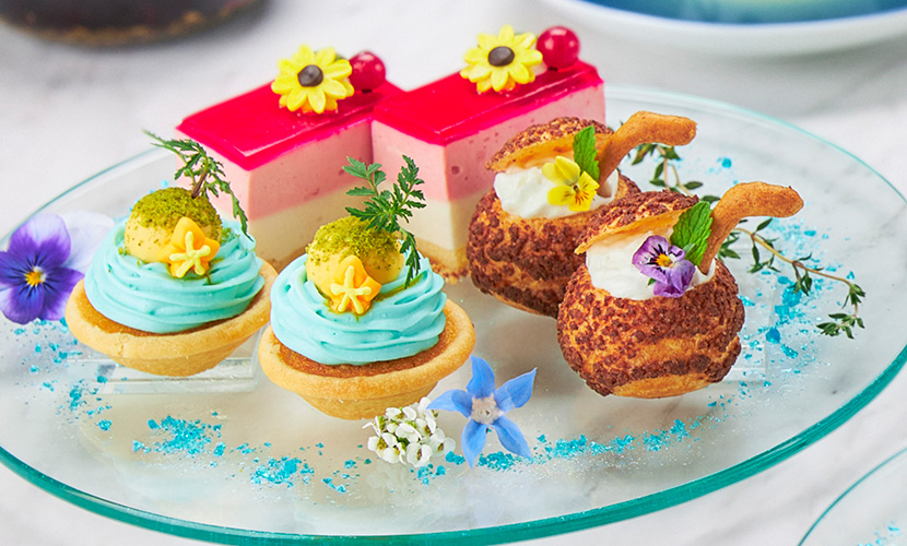 summer afternoontea_artcoloursdining_parkhoteltokyo202506_Second